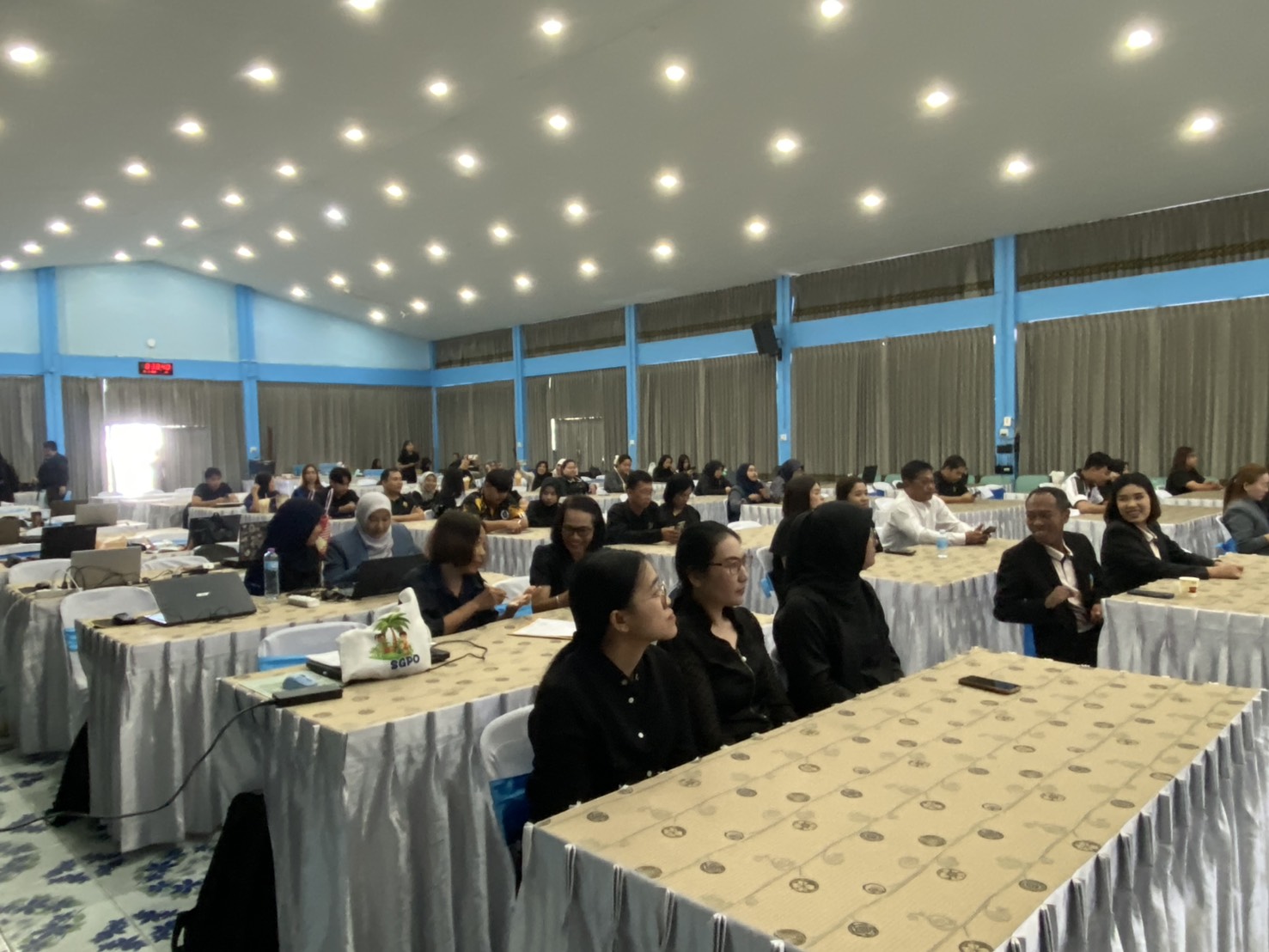 สำนักงานศึกษาธืการจังหวัดกระบี่ ดำเนินงานขับเคลื่อนโครงการสถานศึกษานำร่อง